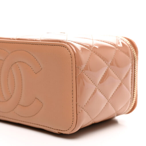 Patent Quilted "Pick Me Up" Vanity Case